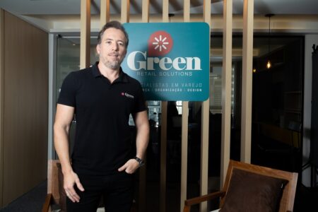 Green Retail leva tecnologia inteligente ao “Brasil em Código”, maior evento de automação do país