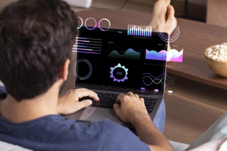 Adotar uma cultura data-driven permite que empresas tomem decisões mais rápidas e precisas, aumentem a eficiência e inovem em um mercado cada vez mais competitivo