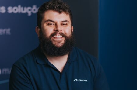 A IA não vai roubar seu emprego, mas a falta dela pode custar caro