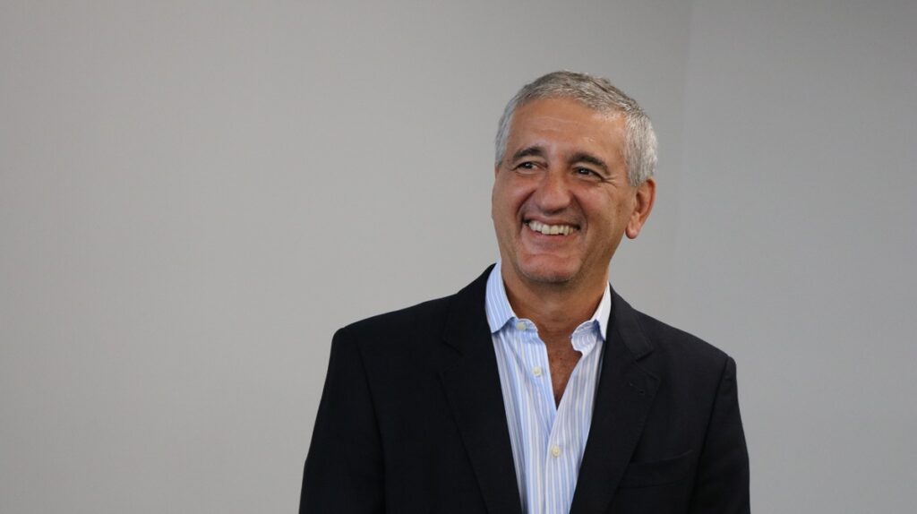 Marco Stefanini leva visão sobre IA aplicada e transformação digital ao Web Summit Rio 2025