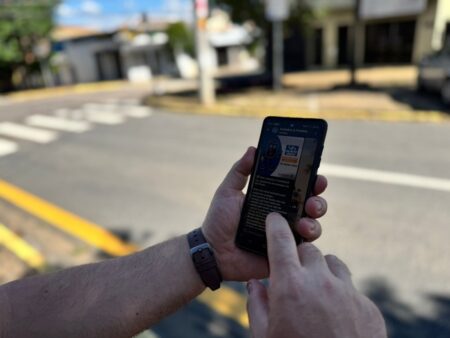 VaideBus aposta em solução com agente de IA para recarga de transporte por áudio no WhatsApp