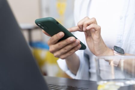 WhatsApp amplia atendimento, mas exige governança de dados Whatsapp lgpd (002)